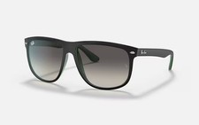 New Ray-Ban Boyfriend RB4147