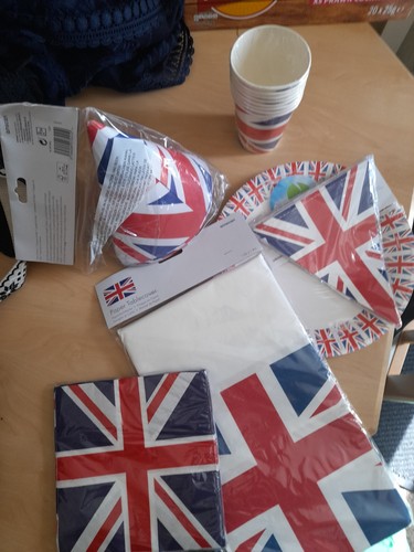 Job lot paper - of,