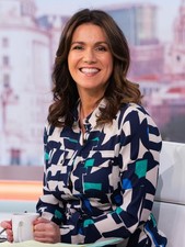 SUSANNA REID SET OF 25 PHOTO PRINTS (6x8)