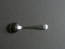James Deakin & Sons. Sheffield. Hallmarked. Solid Silver Mustard Spoon. 3.84g.