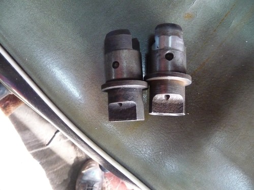 Pair tappet guide blocks - pair,