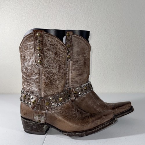 Old gringo cowboy - gringo, boots