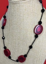 Statement Resin Bead Necklace Chunky Red & Black Glass Collar VTG 1046