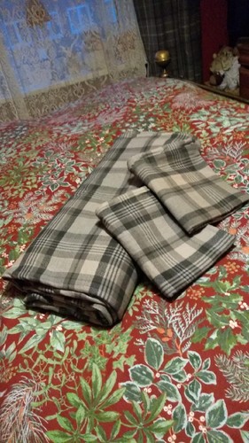 Dorma finlay grey king size - dorma,