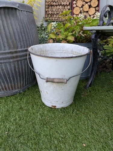 Vtg white metal - vtg, enamel