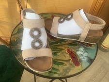 Very Nice Lunar Ladies Sandle