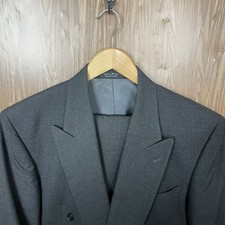 Chereskin 2 Piece Suit Mens