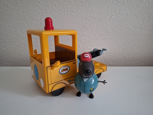 Peppa pig breakdown - peppa, tow