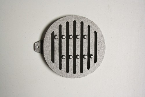 Town country stove grate - &,