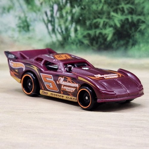 Hot wheels maximum leeway race - wheels,
