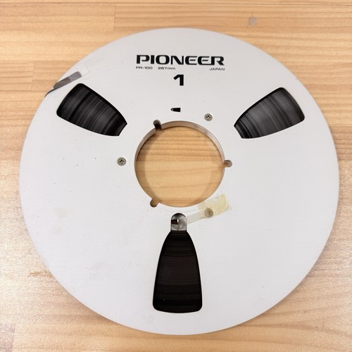 Pioneer 100 267mm reel - pioneer,