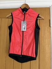 Assos of Switzerland Women Gilet. New With Tags. Wind Breaker