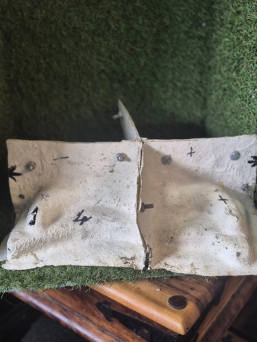 Latex mould and - mould, of