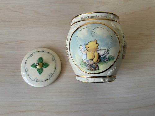 Retro disney winnie the - disney,