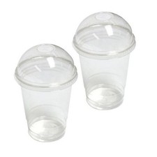 Disposable smoothie cups with - smoothie,