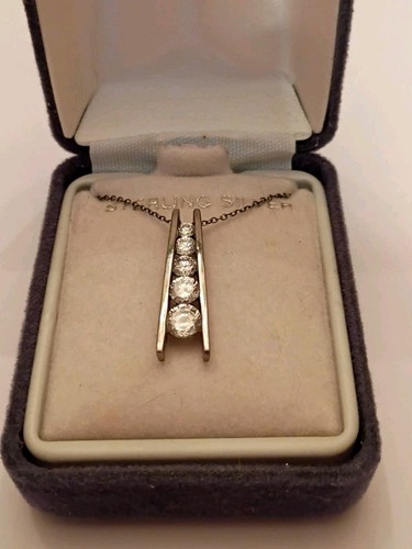 Stone austrian zircon - austrian,