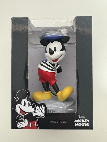 Mickey mouse paris - paris, statue