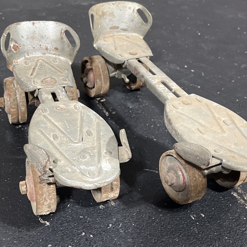 Vintage super skates - super,