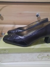 LADIES EQUITY GENUINE LEATHER