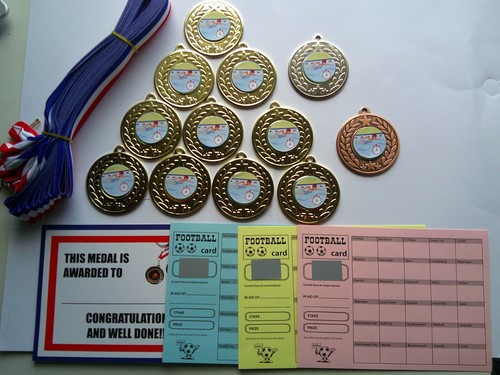 Swimming medals 10 - (female),