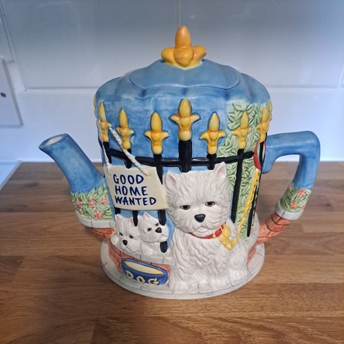 Novelty ceramic teapot - novelty,