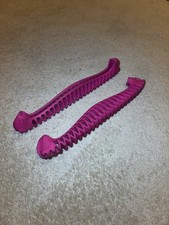 Edea Figure Skate Guards Medium. Pink. Excellent condition 