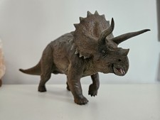 Jurassic Park Triceratops Statue - Nanmu Studio World Heavy Lance