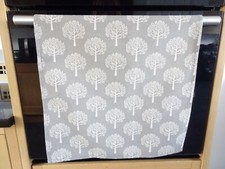 MULBERRY TREE TEA TOWEL