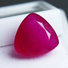 8 Ct Natural Red Beryl (Bixbite) Trillion Shape Certified Loose Gemstone