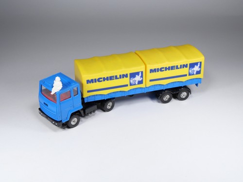 Corgi 1108 articulated - corgi,