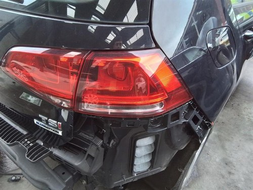 Tail light volkswagen golf - volkswagen,