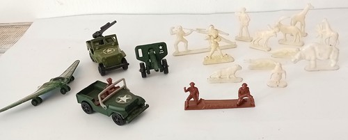 Job lot military - lot, vehicles