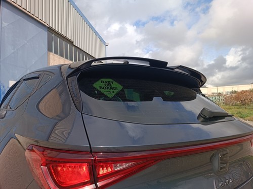 Rear roof spoiler for seat - roof,