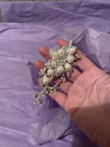 Pretty pearl crystal wedding - &,