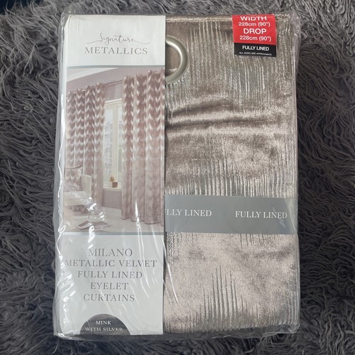 Brand new curtains 90 - brand, x