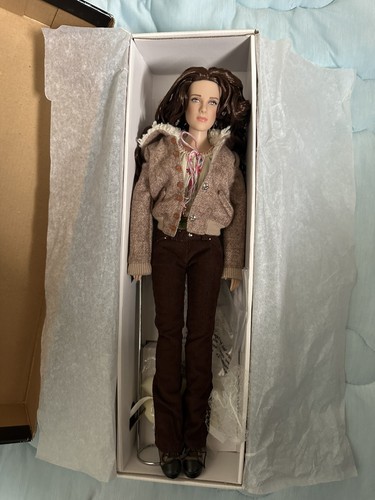 Tonner doll bella swan - tonner,
