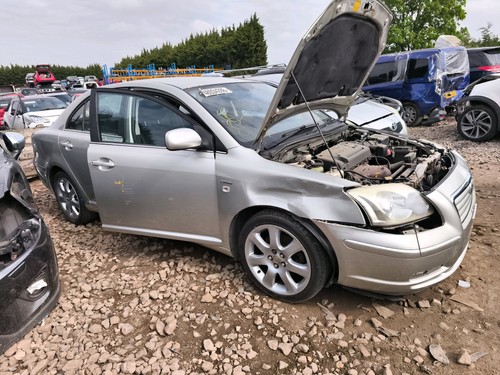 Toyota avensis 2003 2008 seats - toyota,