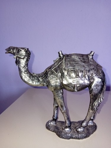 Camel ornament stand - ornament, in