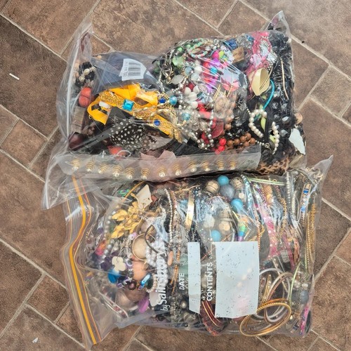 2kg craft jewellery broken - jewellery,