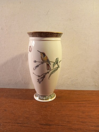 Wedgwood bone china humming - wedgwood,