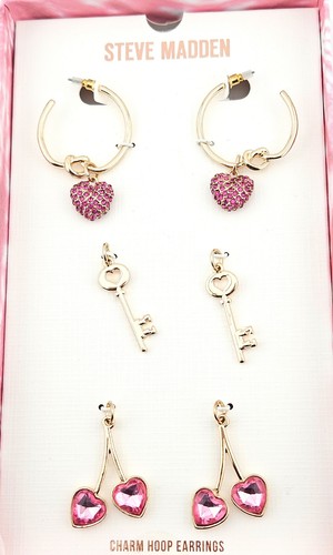 Steve madden charm - madden,