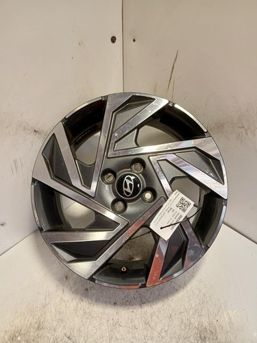 Hyundai i20 alloy wheel - alloy,