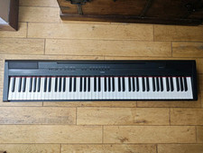 Yamaha P-115B Digital Piano