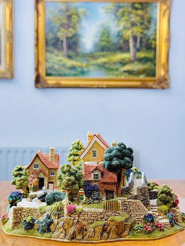 Rare lilliput lane tranquil - lilliput,