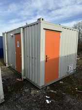 Toilet block site - ,