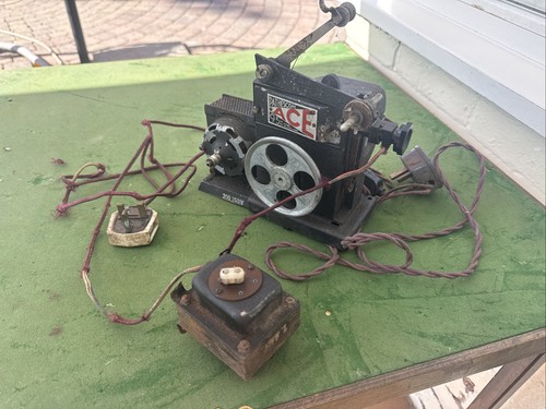 Vintage 1940 pathescope - vintage,