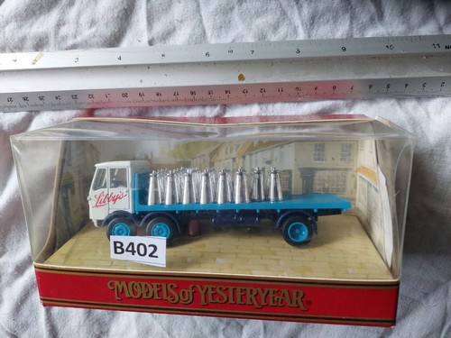 Matchbox model flatbed - model, lorry