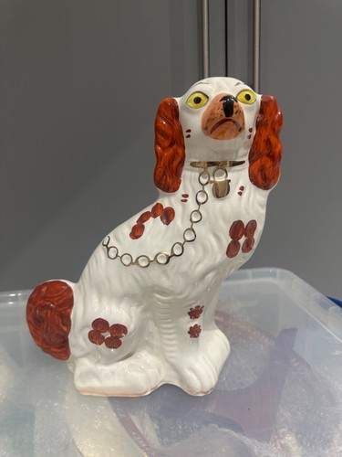 Staffordshire mantle wally - staffordshire,