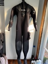 O'Three Ri 2-100 Dry Suit Size