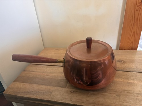 Copper pan lidded - copper, wooden